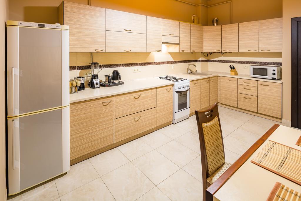 Apartments Alfa Tsekhova 1 Lviv Extérieur photo