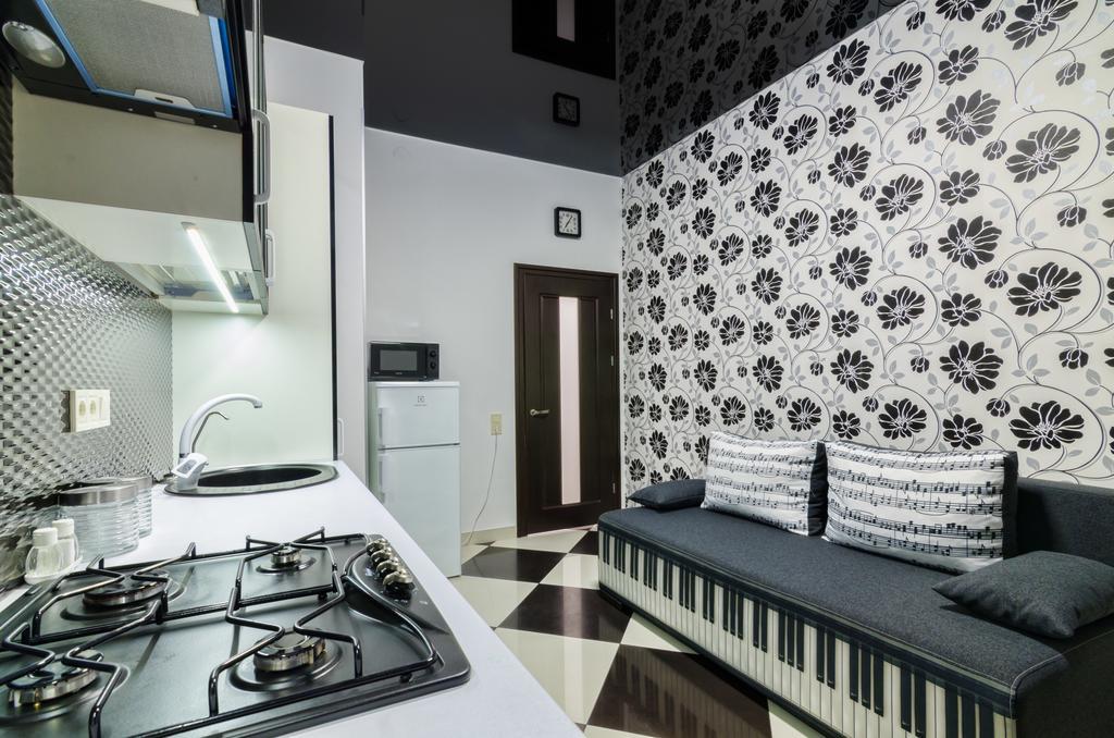 Apartments Alfa Tsekhova 1 Lviv Extérieur photo